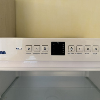 Liebherr Comfort külmik-sügavkülmik, valge