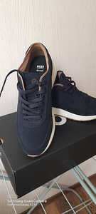 Hugo Boss (1 foto / 7)