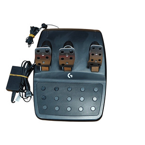 Mängurool Logitech G923 + Pedaalid + Toiteplokk (4 foto / 5)