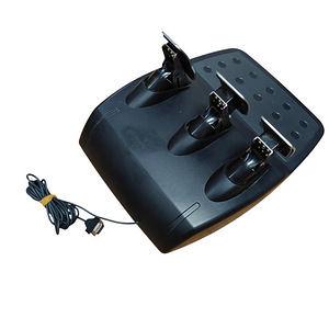 Mängurool Logitech G923 + Pedaalid + Toiteplokk (5 foto / 5)