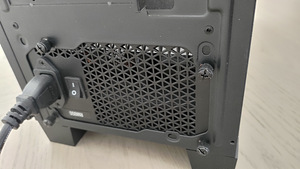 Corsair RM850 (3 фото из 3)