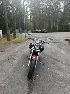 Honda shadow VT600 1993 (2 foto / 6)