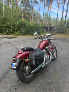Honda shadow VT600 1993 (5 foto / 6)