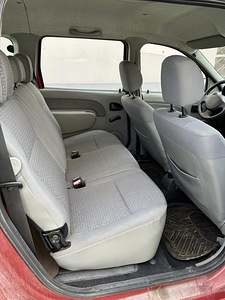 Dacia Logan (4 фото из 12)