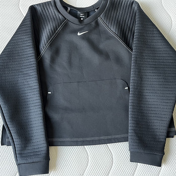 NIKE Fleece Pullover size S