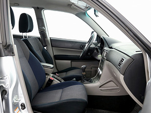 Subaru Forester Facelift AWD 2.0 116kW (6 фото из 7)