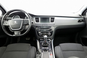 Peugeot 508 Elegance Facelift ATM 1.6 HDi 84kW (5 фото из 8)