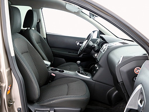 Nissan Qashqai Comfort 1.5 dCi 78kW (6 foto / 7)