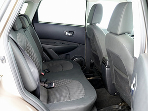 Nissan Qashqai Comfort 1.5 dCi 78kW (7 foto / 7)
