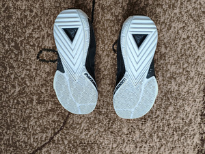 Nike (7 фото из 7)
