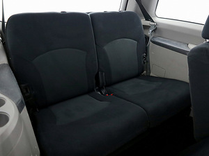 Mitsubishi Grandis Comfort Facelift 2.4 121kW (8 foto / 8)