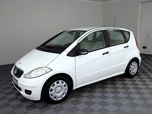 Mercedes-Benz A 150 Classic ATM 1.5 70kW (2 фото из 8)