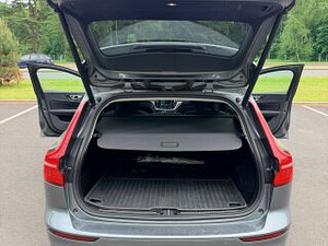 Volvo V60 Inscription 2.0 110 кВт (4 фото из 11)