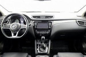 Nissan Qashqai Facelift ATM 1.2 85kW (5 фото из 9)
