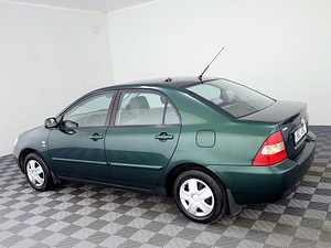 Toyota Corolla Comfort 1.4 71kW (4 foto / 7)