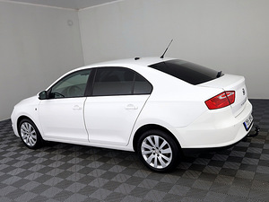 SEAT Toledo Comfortline 1.2 77kW (4 фото из 7)