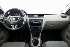 SEAT Toledo Comfortline 1.2 77kW (5 фото из 7)