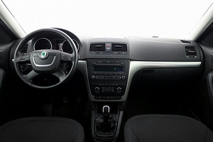 Skoda Yeti Comfortline 4Motion 4x4 1.8 118kW (5 foto / 7)