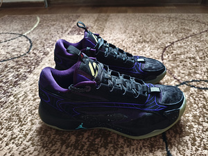 Nike (1 фото из 6)