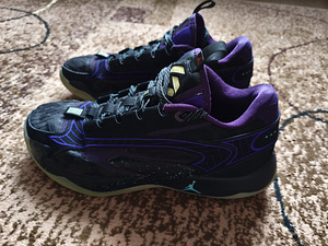 Nike (2 фото из 6)