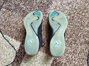 Nike (6 фото из 6)