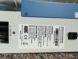 Hübriidinverter 4.2 KW , 48V (2 foto / 2)