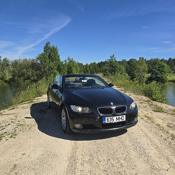 BMW 320i