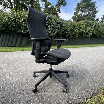 Ergonoomiline kontoritool