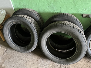 Шипованные шины Continental 225/60 R17 (1 фото из 3)