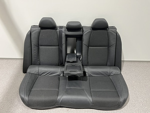 Peugeot 508 istmed (komplekt, esimesed, tagumised, poolnahk) (10 foto / 10)