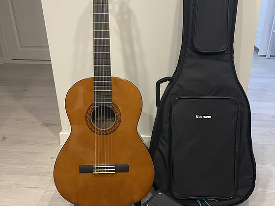 Yamaha c40 klassikaline kitarr