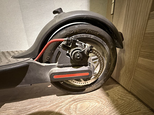 Xiaomi Mi Scooter M365 (3 foto / 4)