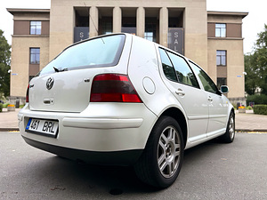 VOLKSWAGEN GOLF / АВТОМАТ / РЕГ ОПЛАЧЕН / ÜV 04.2027 (3 фото из 15)