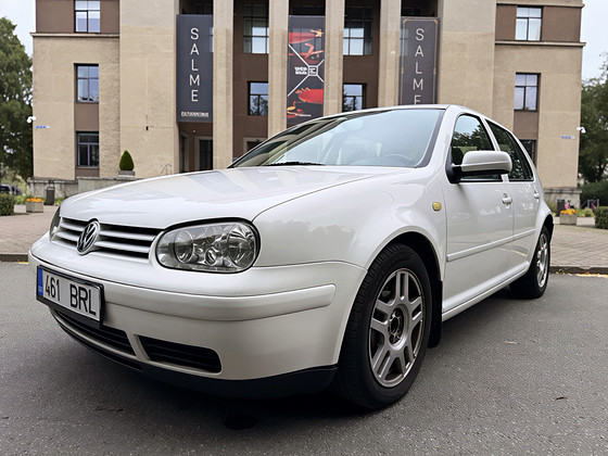 VOLKSWAGEN GOLF / АВТОМАТ / РЕГ ОПЛАЧЕН / ÜV 04.2027