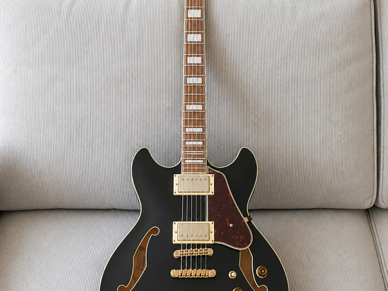 Ibanez Artcore AS73G semi-hollow elektrikitarr