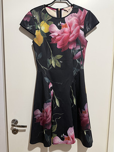 Ted Baker kleit, suurus 1 (1 foto / 2)