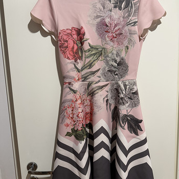 Ted Baker kleit, suurus 1
