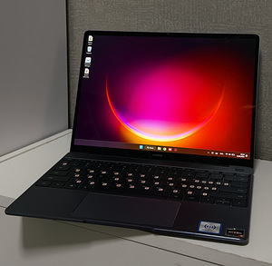 Huawei MateBook 13 (2020, AMD) (1 foto / 3)