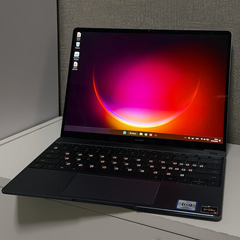Huawei MateBook 13 (2020, AMD)