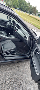 BMW 320I (7 фото из 15)