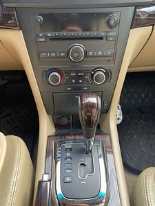 Chevrolet Epica 2.0 дизель, автомат - 2008 (12 фото из 15)
