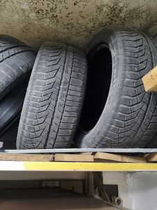 Audi A6 C6 245x45 R18 (6 foto / 6)