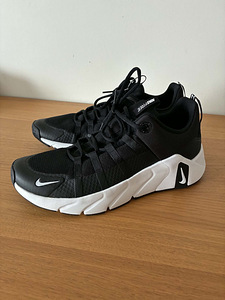 Meeste nike tossud 45-46 (2 foto / 4)