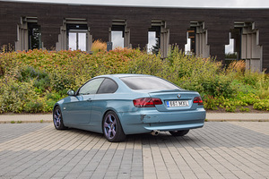 BMW 320 E92 купе (3 фото из 8)