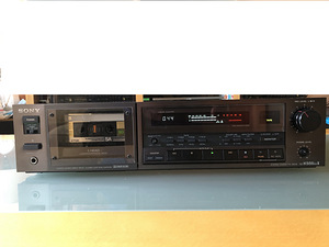 Kassettdekk Nakamichi, Sony, Akai (4 фото из 10)