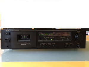Kassettdekk Nakamichi, Sony, Akai (8 фото из 10)