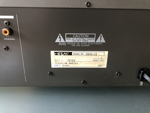 CD-плеер Teac VRDS-10 (9 фото из 9)