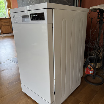 Посудомоечная машина Beko, ширина 45 см, глубина 60 см.