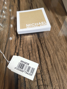 Наручные часы Michael Kors MK8535 (3 фото из 6)