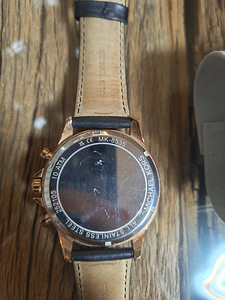 Наручные часы Michael Kors MK8535 (6 фото из 6)